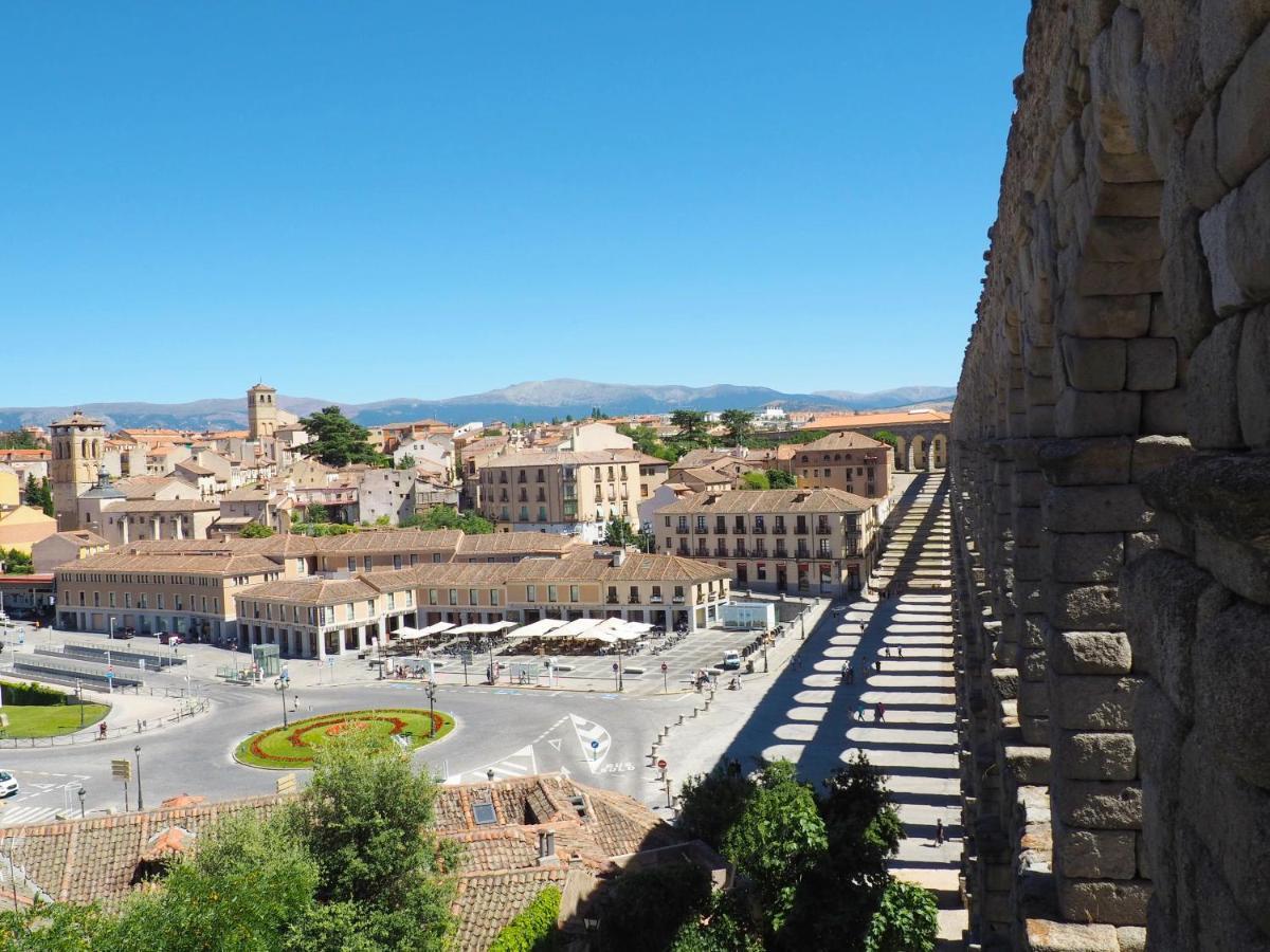 Hotel Ele Acueducto Segovia Exterior photo