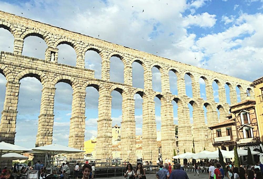 Hotel Ele Acueducto Segovia Exterior photo