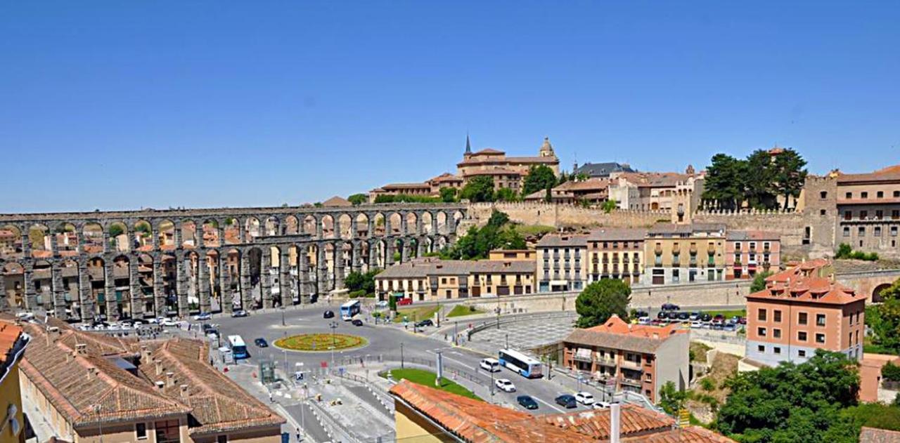 Hotel Ele Acueducto Segovia Exterior photo