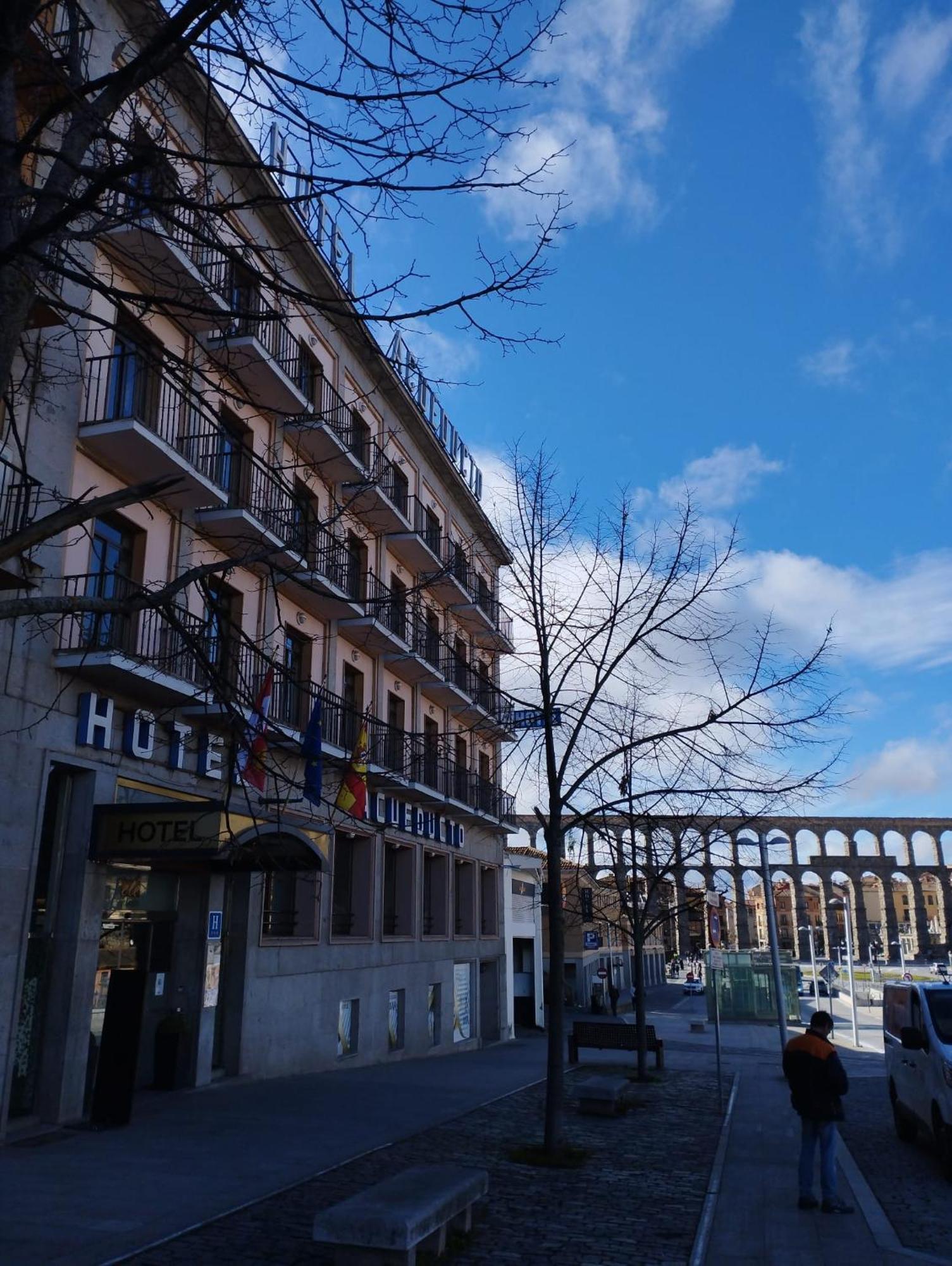 Hotel Ele Acueducto Segovia Exterior photo